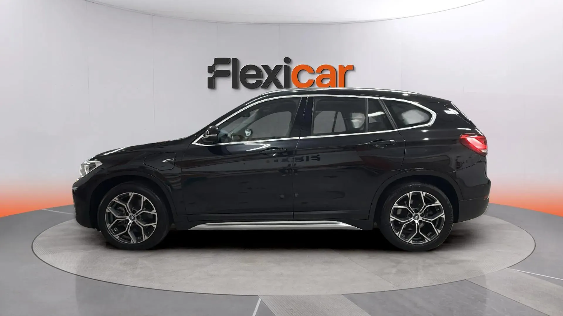 BMW X1 xDrive25e - foto 4