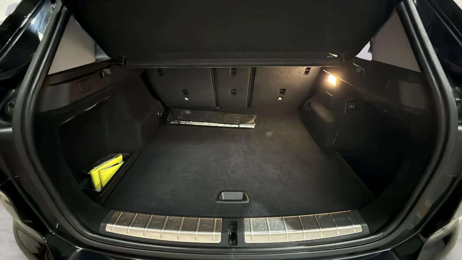 BMW X1 xDrive25e - foto 28