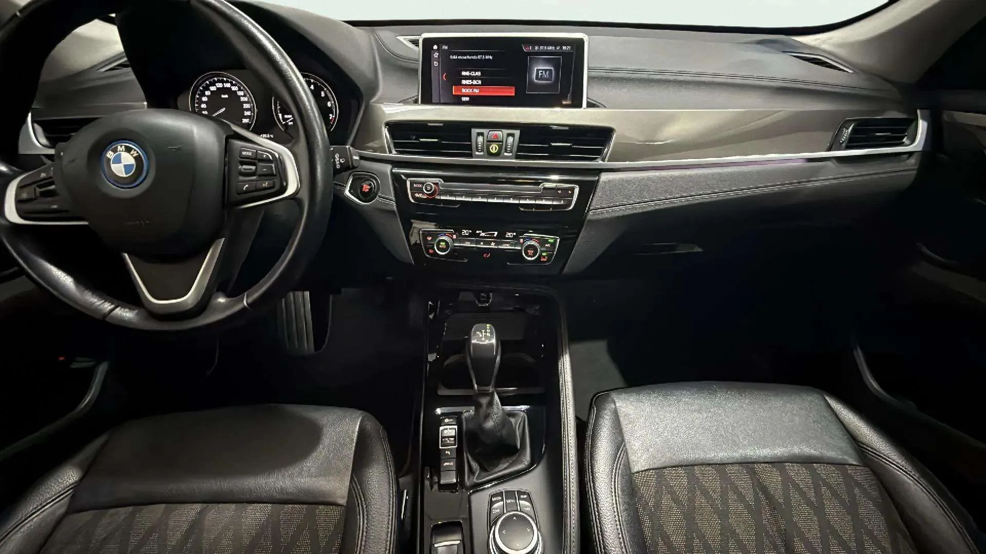 BMW X1 xDrive25e - foto 10