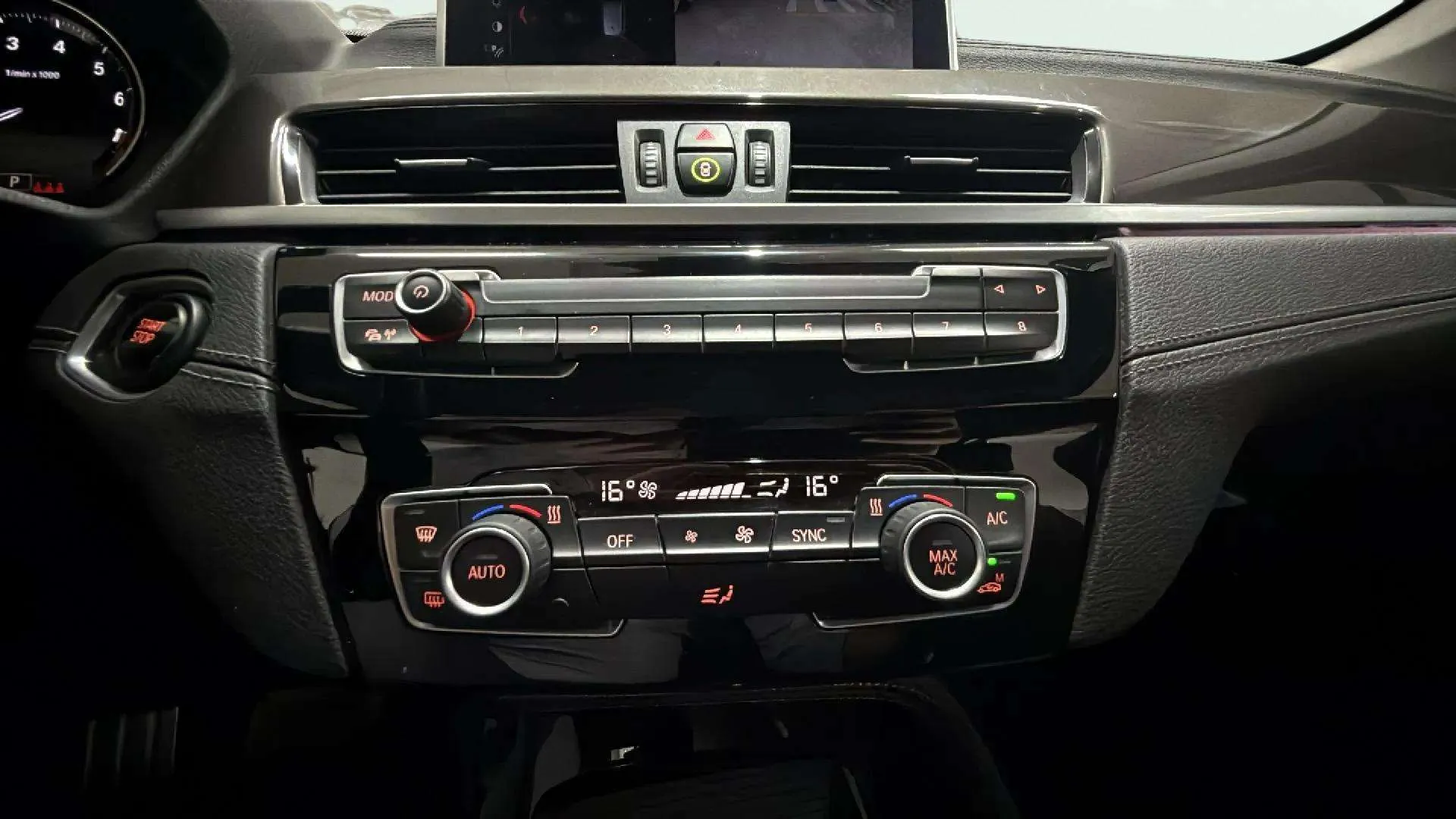 BMW X1 xDrive25e - foto 15