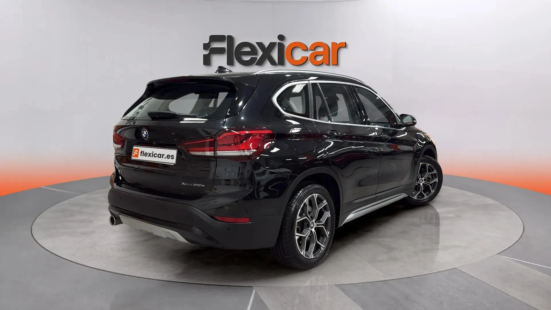 BMW X1 xDrive25e - foto 7