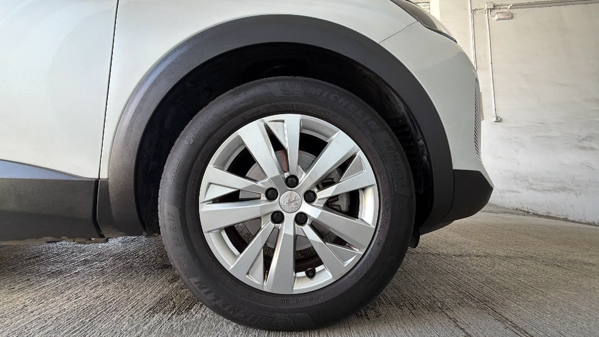 Peugeot 3008 1.2 PureTech Allure - foto 33