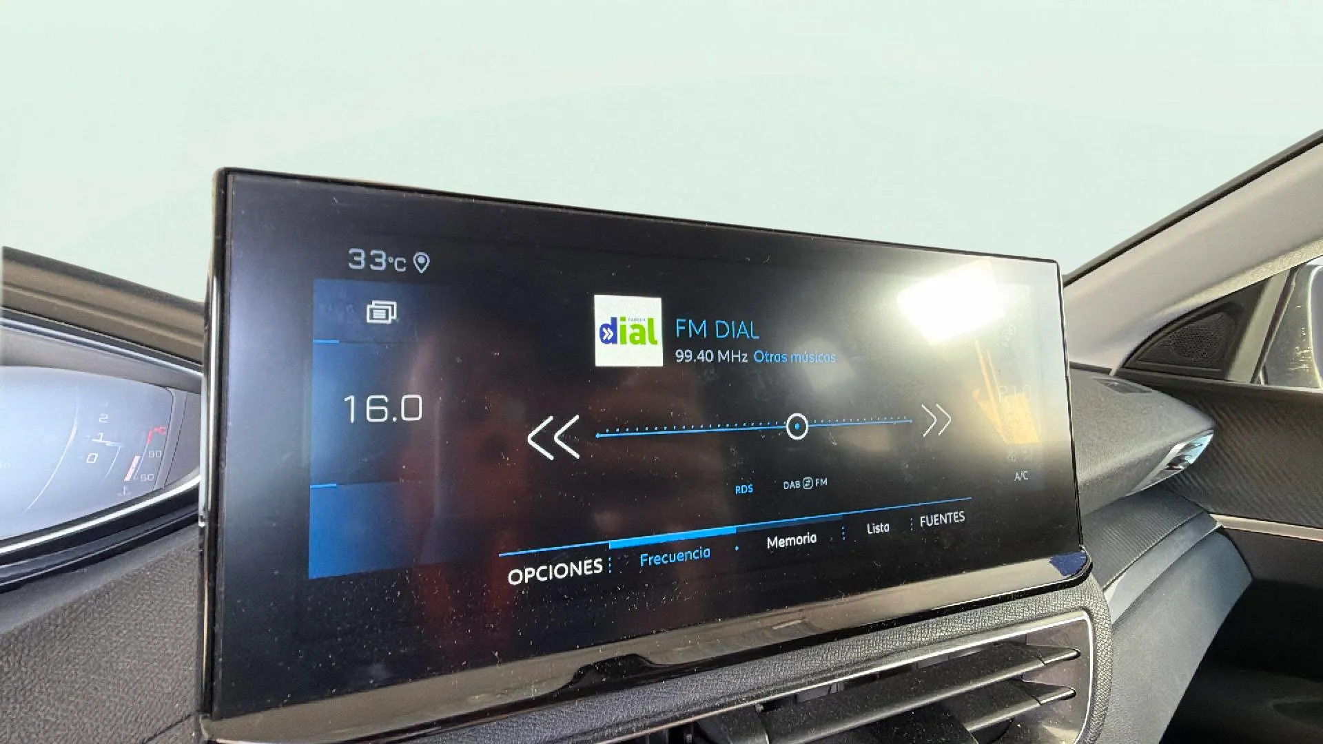 Peugeot 3008 1.2 PureTech Allure - foto 14