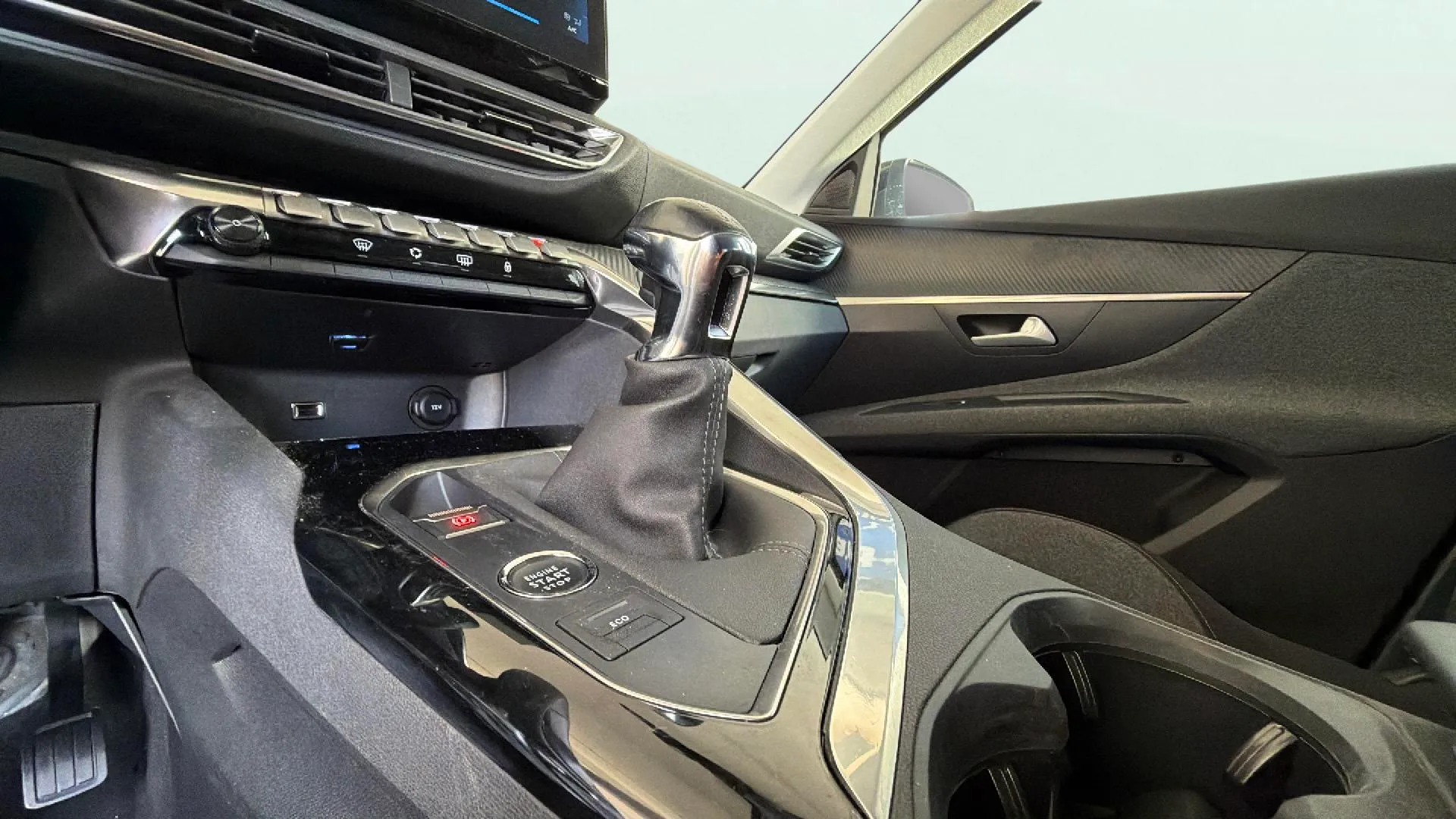 Peugeot 3008 1.2 PureTech Allure - foto 13
