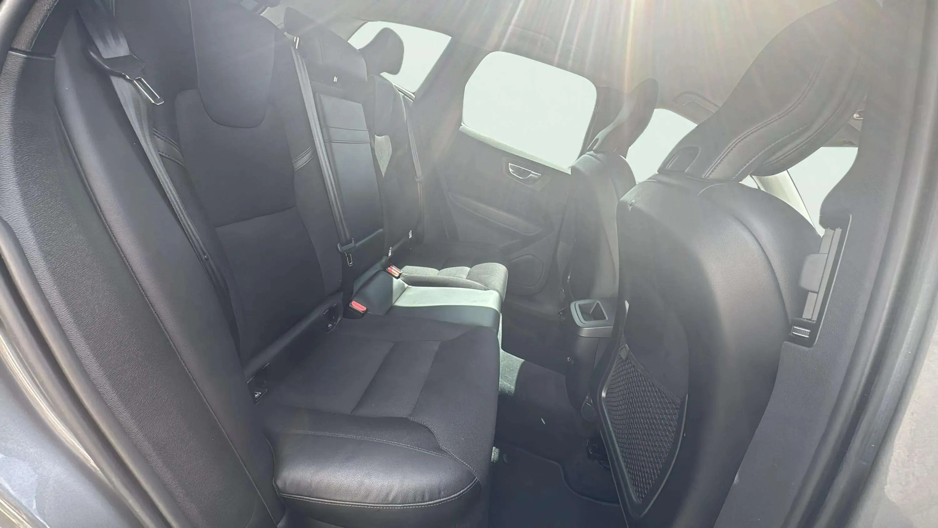 Volvo XC60 2.0 B4 D4 AWD Momentum - foto 16