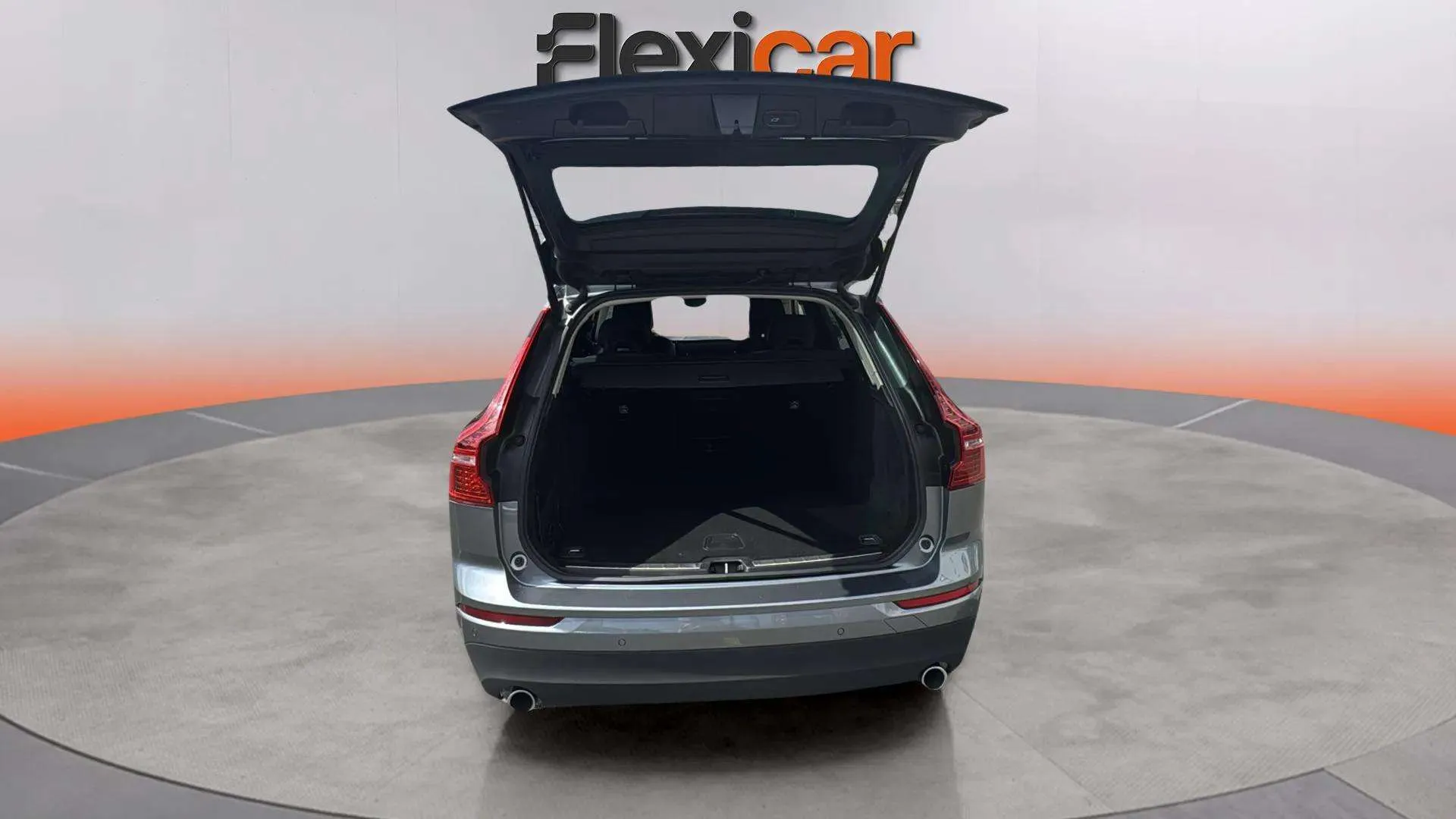 Volvo XC60 2.0 B4 D4 AWD Momentum - foto 9