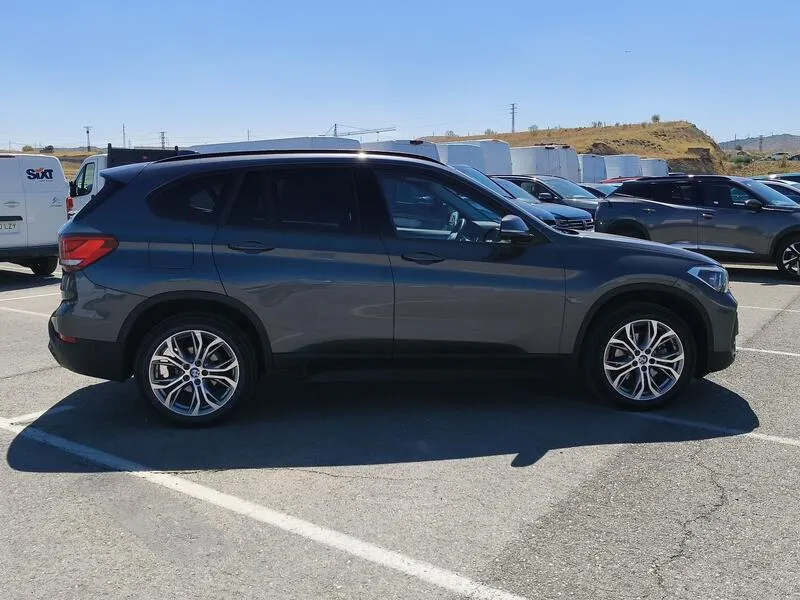 BMW X1 sDrive18i - foto 7