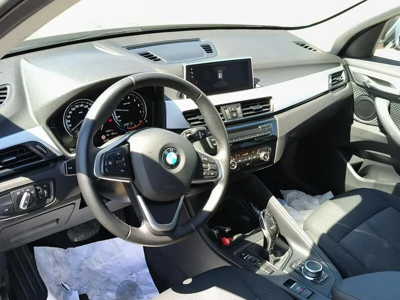 BMW X1 sDrive18i - foto 10
