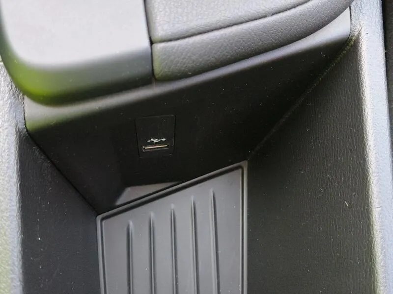 BMW X1 sDrive18i - foto 14