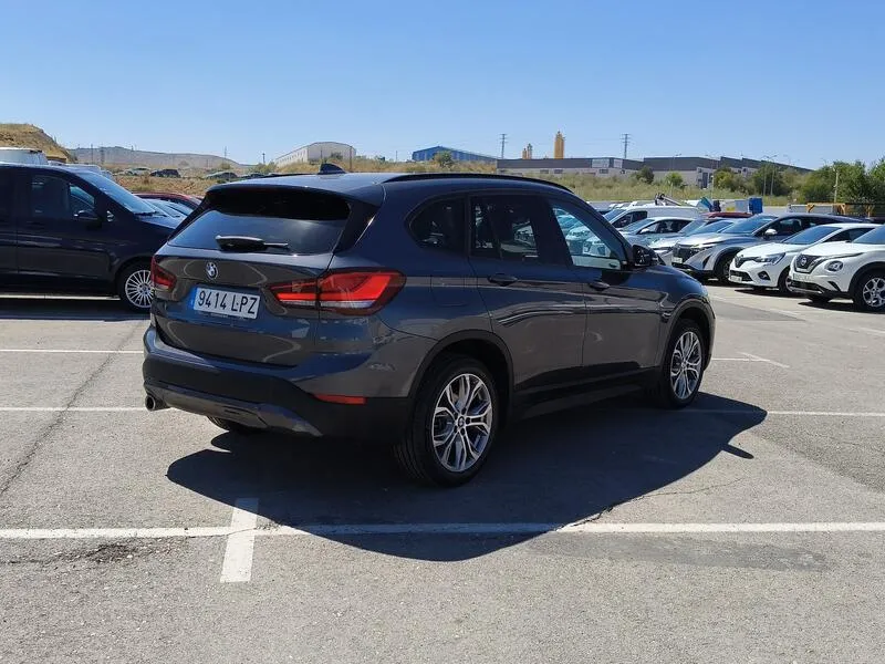 BMW X1 sDrive18i - foto 6