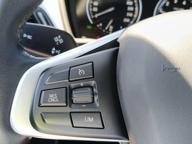 BMW X1 sDrive18i - foto 26