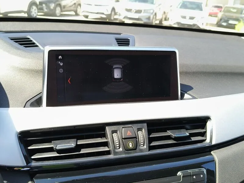 BMW X1 sDrive18i - foto 11
