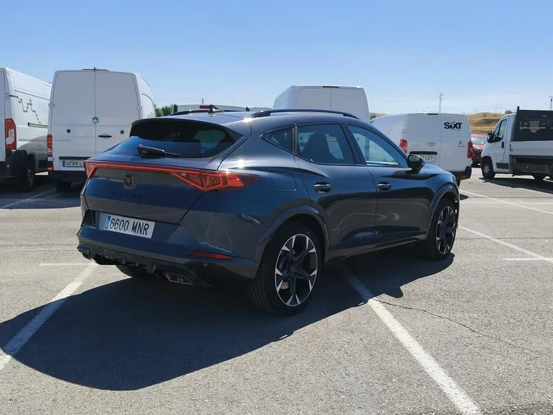 Cupra Formentor e-Hybrid 1.4 - foto 6