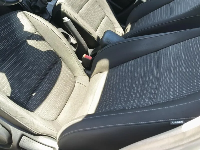 Kia Stonic 1.0 T-GDi MHEV iMT Drive Plus - foto 31