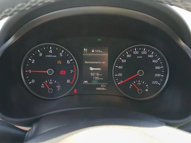 Kia Stonic 1.0 T-GDi MHEV iMT Drive Plus - foto 19