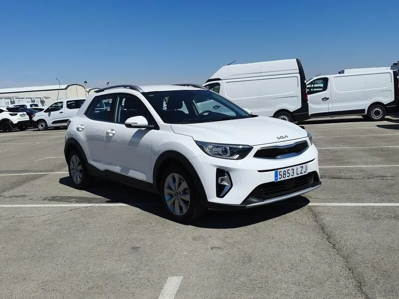 Kia Stonic 1.0 T-GDi MHEV iMT Drive Plus - foto 8