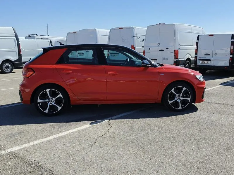 Audi A1 Sportback Adrenalin 30 TFSI S tron - foto 7