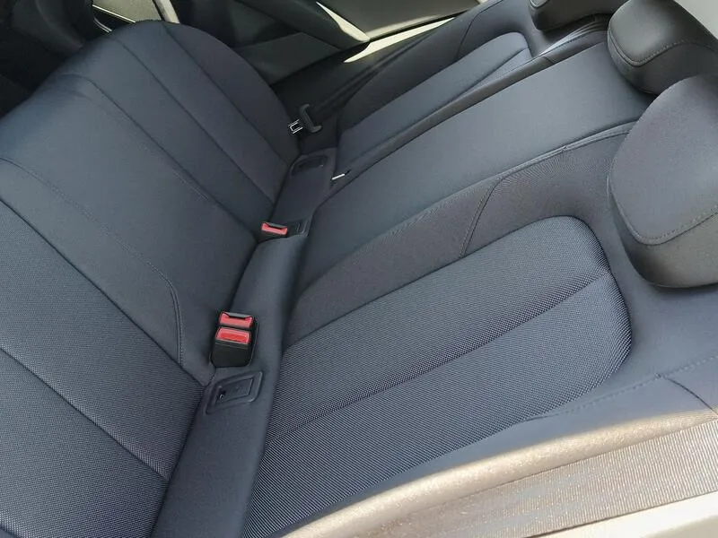 Audi Q2 30 TFSI advanced 1.0 TFSI - foto 34