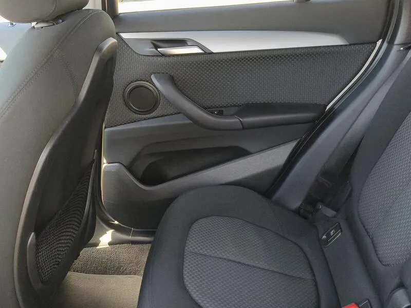 BMW X1 sDrive18d - foto 33