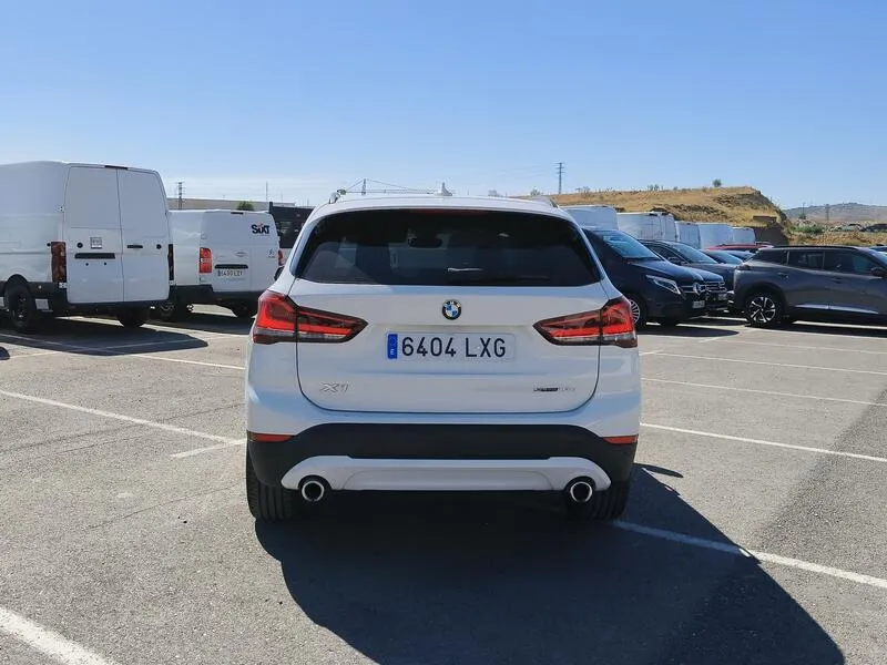 BMW X1 sDrive18d - foto 5