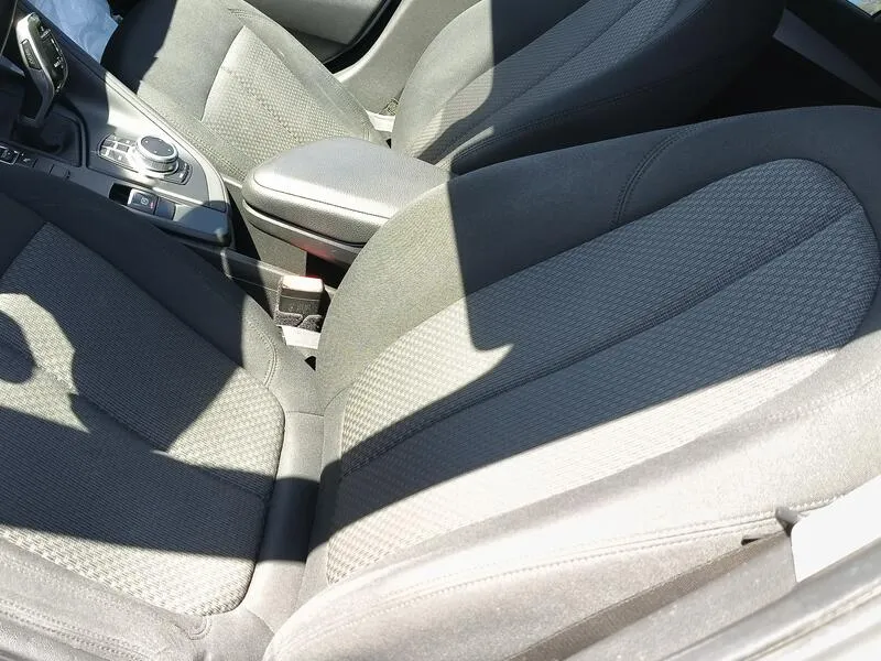 BMW X1 sDrive18d - foto 32