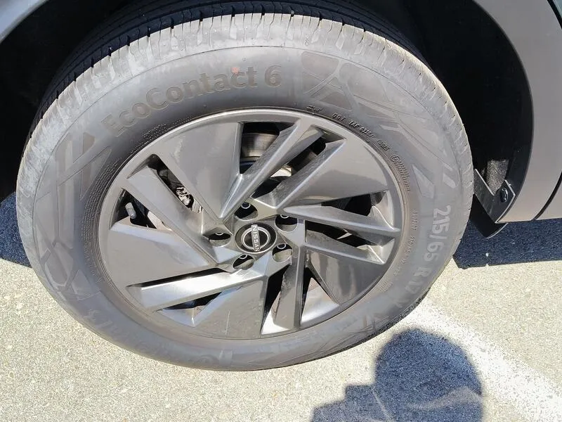 Nissan Qashqai DIG-T mHEV 4x2 Acenta - foto 41