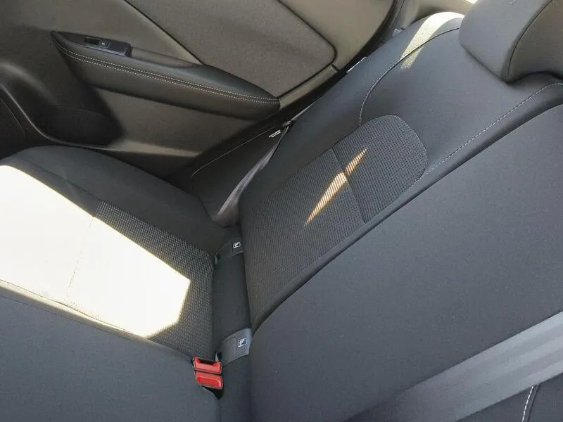 Nissan Qashqai DIG-T mHEV 4x2 Acenta - foto 34