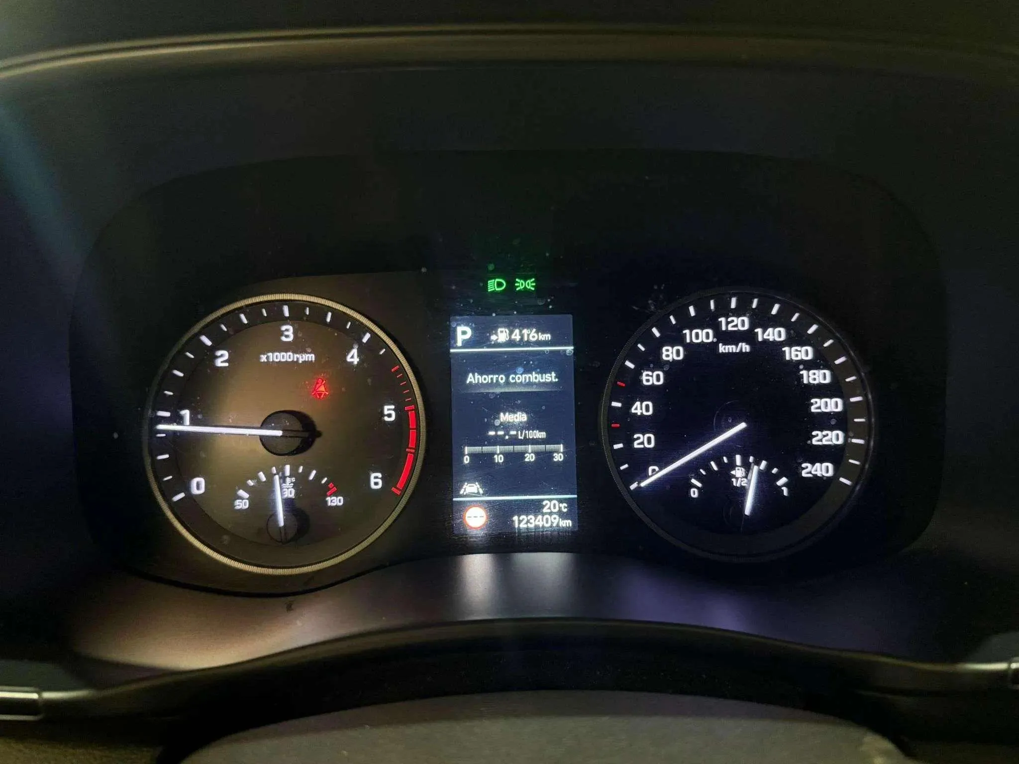 Hyundai Tucson 1.6 CRDi 48V N-Line DT 4x2 - foto 12