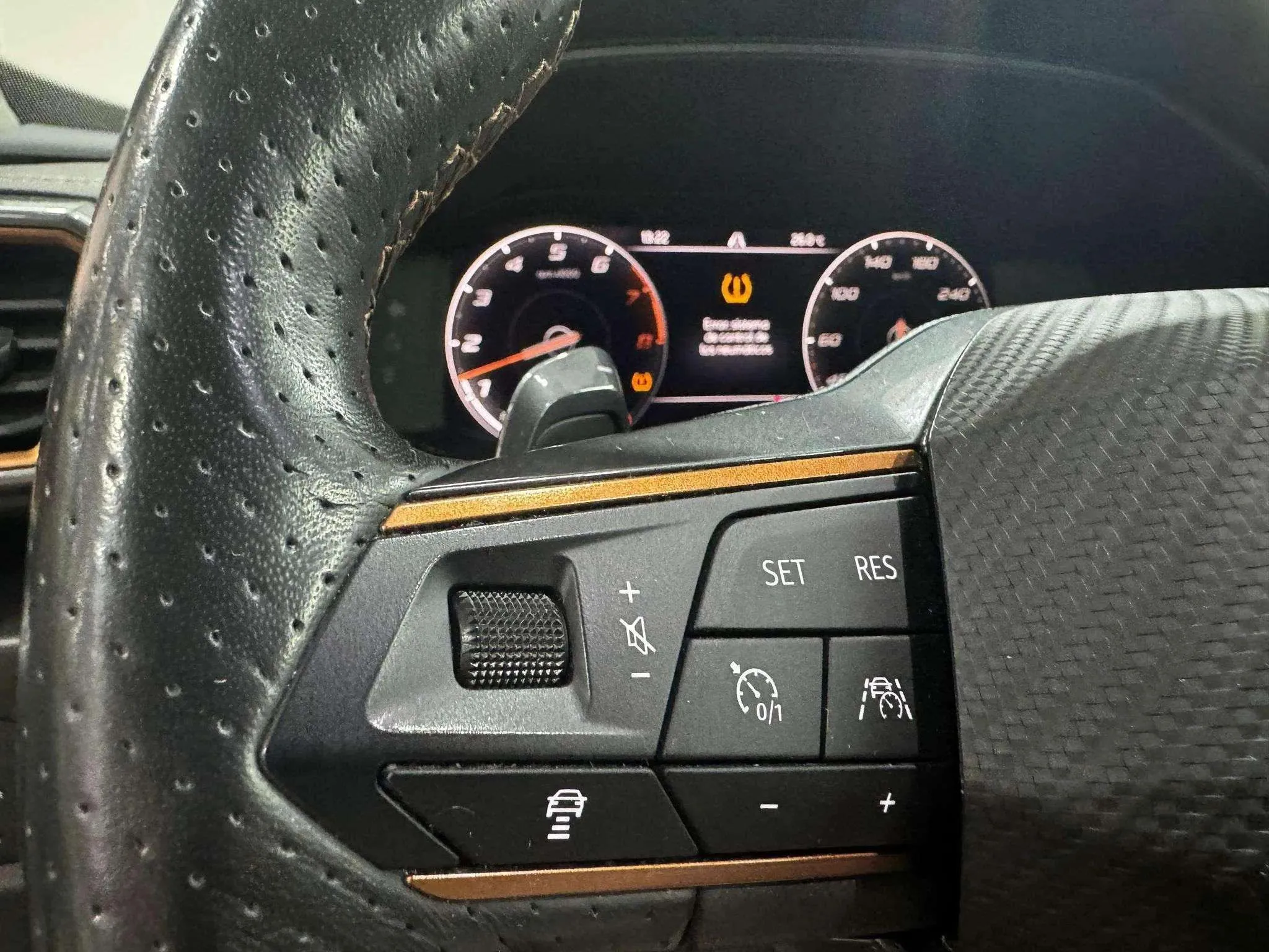 Cupra Formentor 1.5 TSI DSG - foto 12