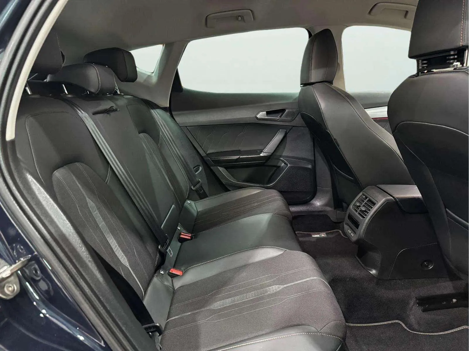 Cupra Formentor 1.5 TSI DSG - foto 17