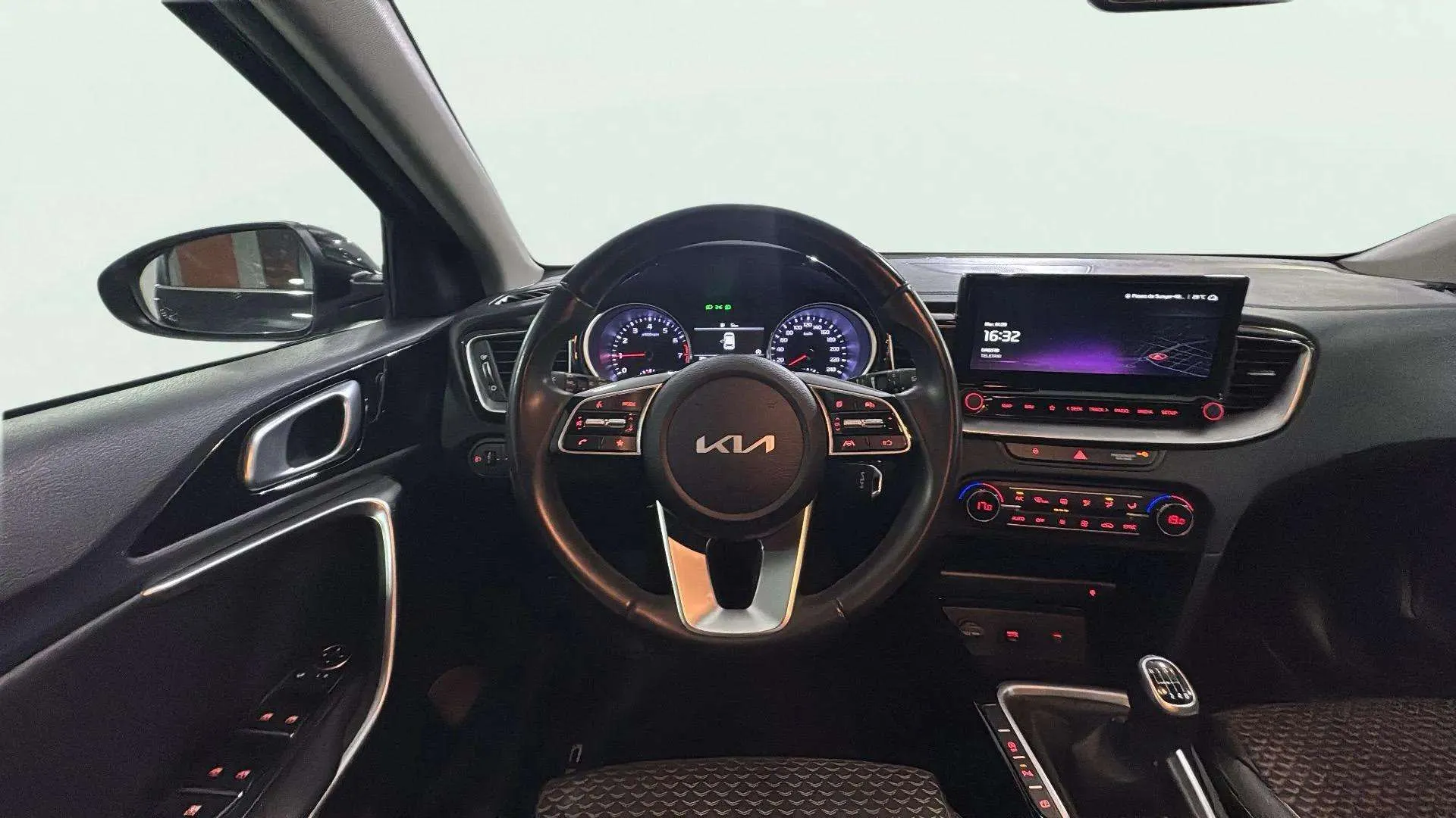 Kia Ceed 1.0 T-GDi Tech - foto 10