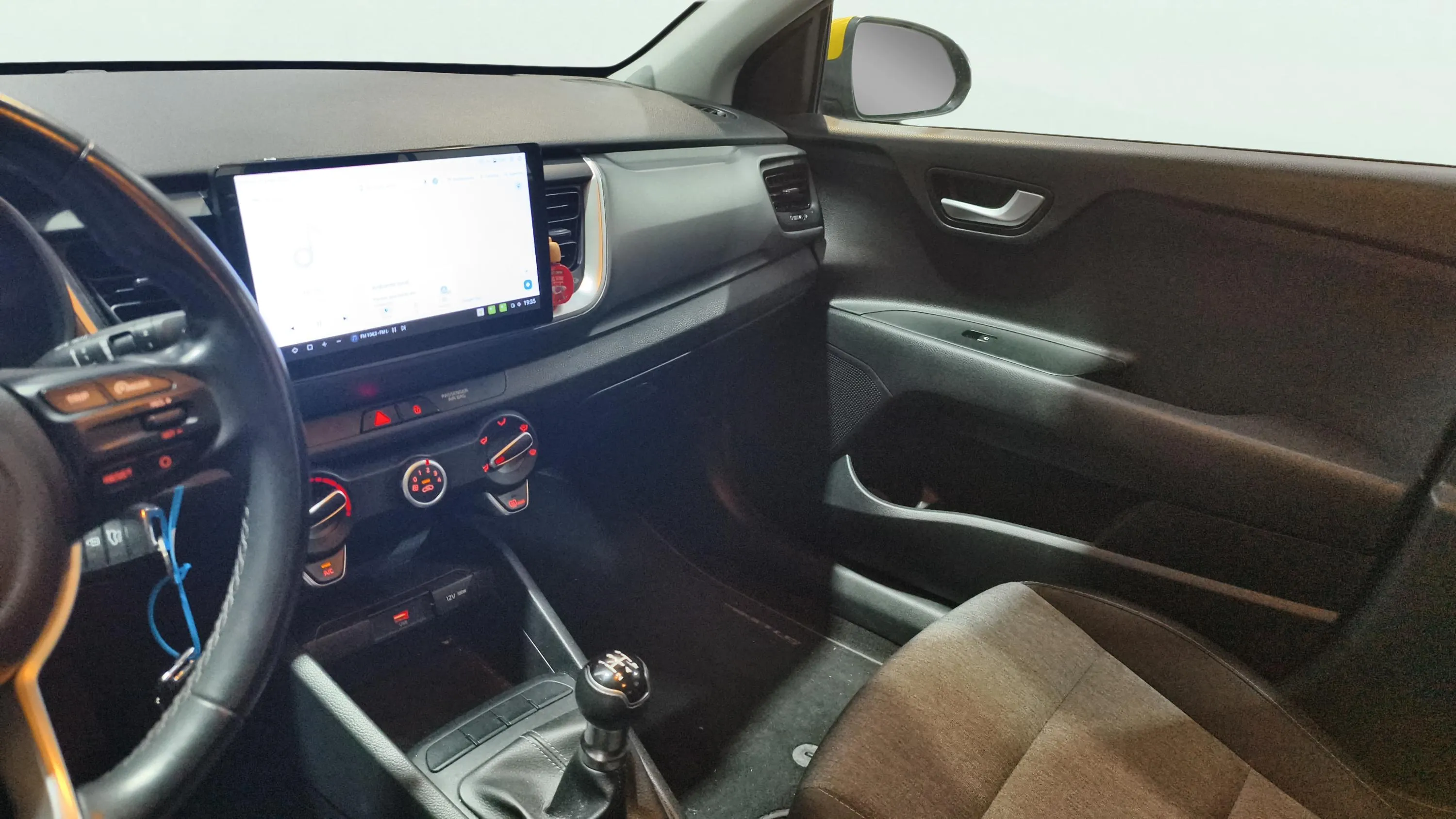 Kia Stonic 1.2 DPi Concept - foto 9
