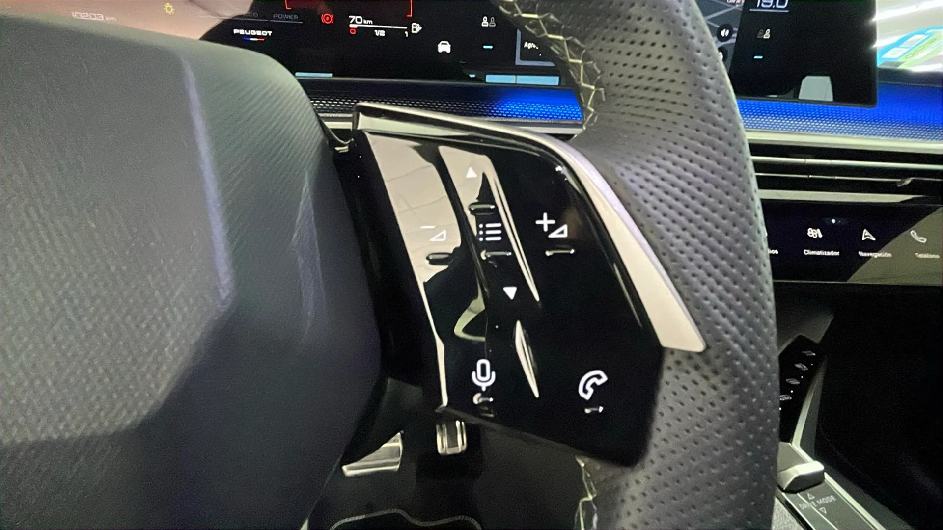Peugeot 3008 1.2 GT eDCS6 - foto 24