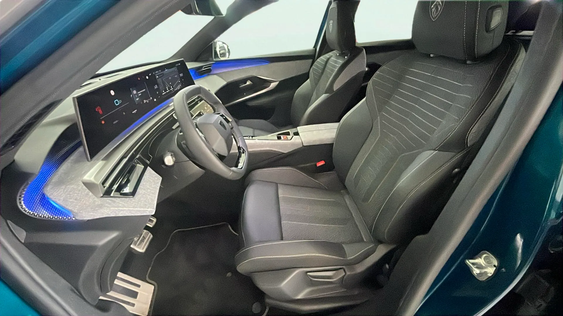 Peugeot 3008 1.2 GT eDCS6 - foto 13