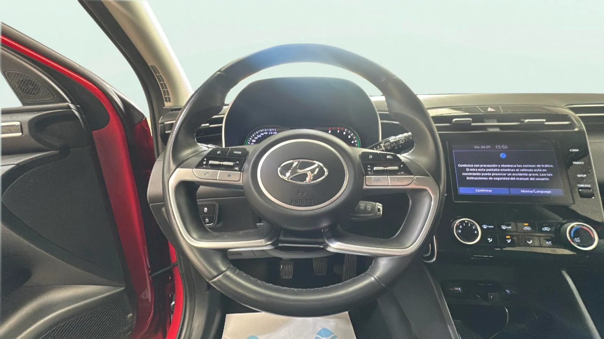 Hyundai Tucson 1.6 GDI Essence BE 4x2 - foto 15