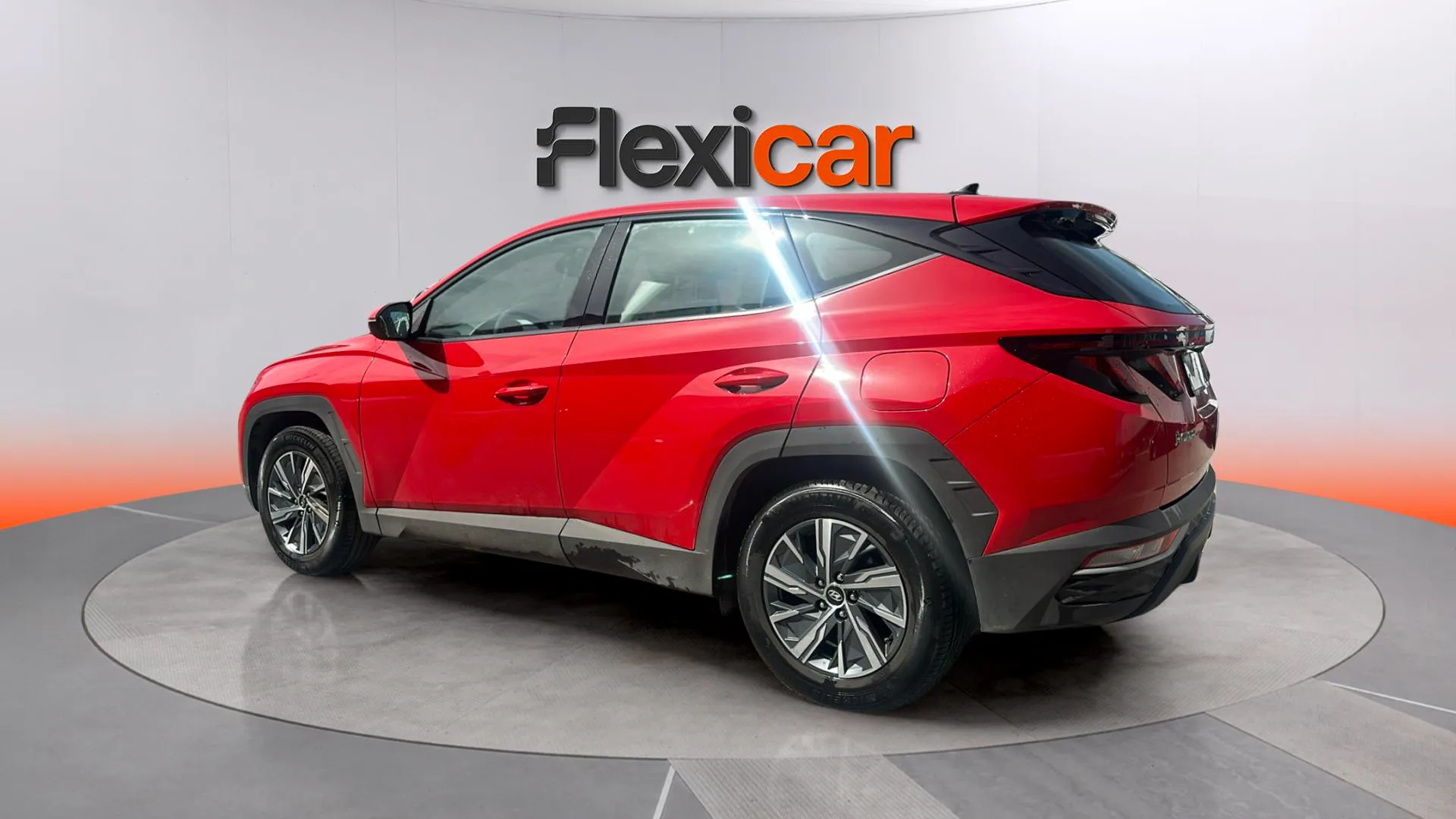 Hyundai Tucson 1.6 GDI Essence BE 4x2 - foto 10
