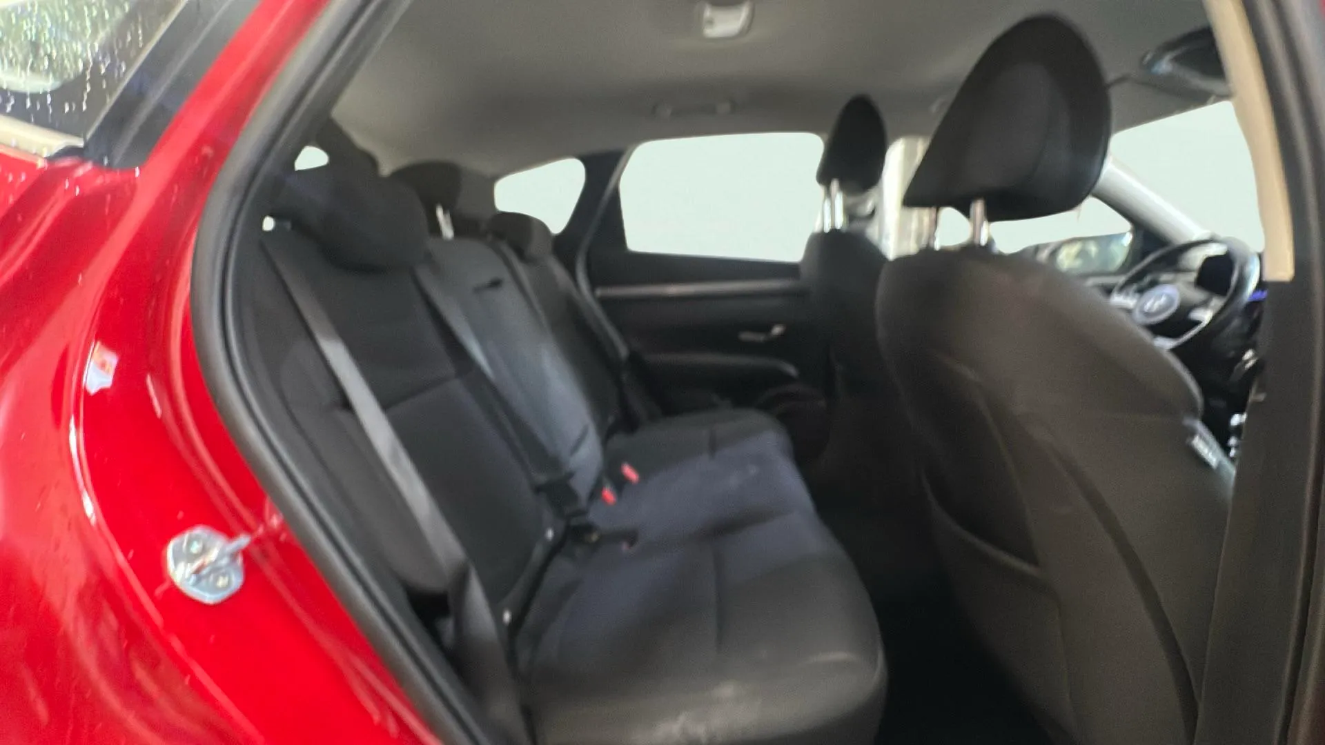 Hyundai Tucson 1.6 GDI Essence BE 4x2 - foto 19