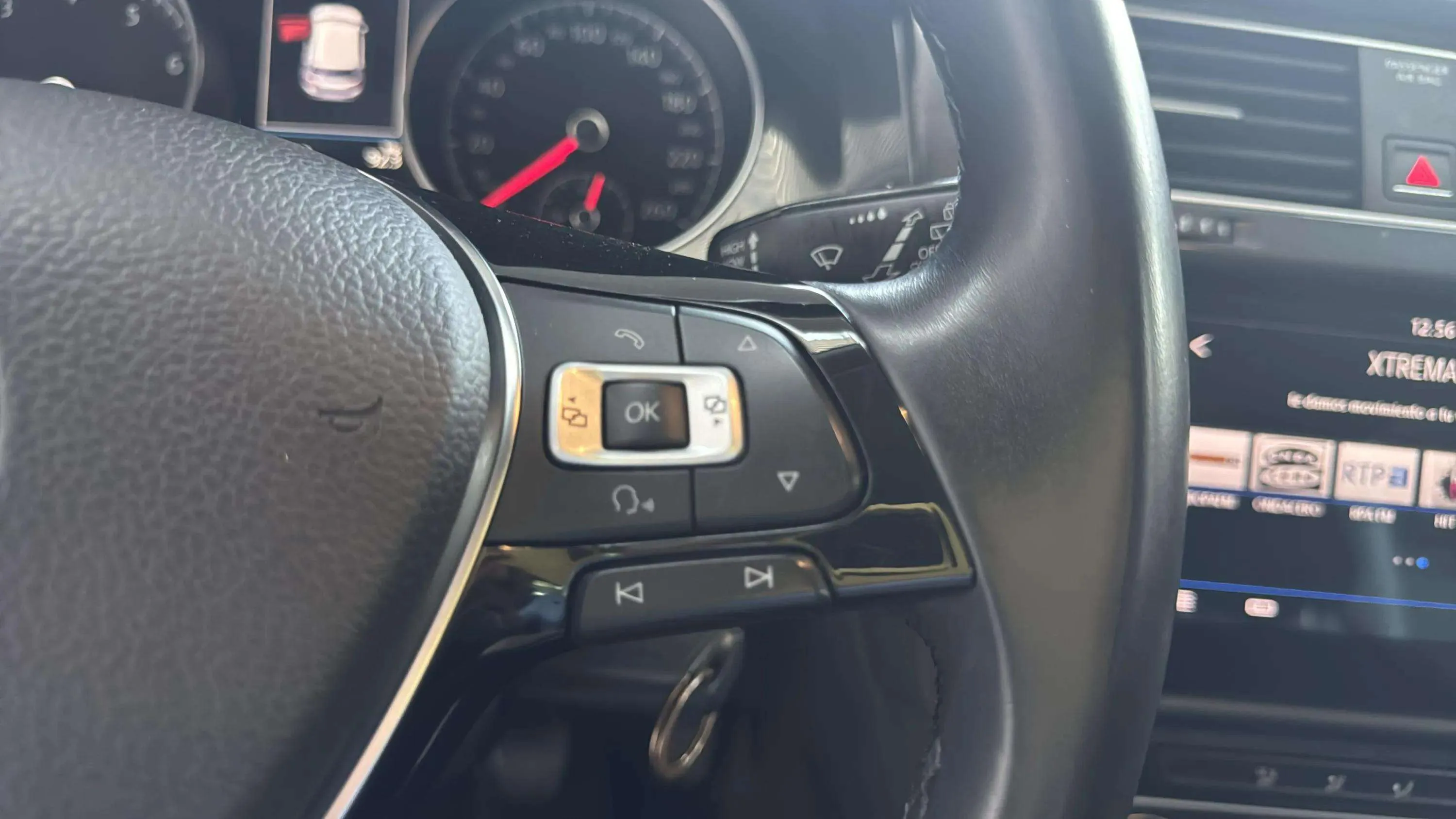 Volkswagen Golf Advance 1.4 TSI - foto 15
