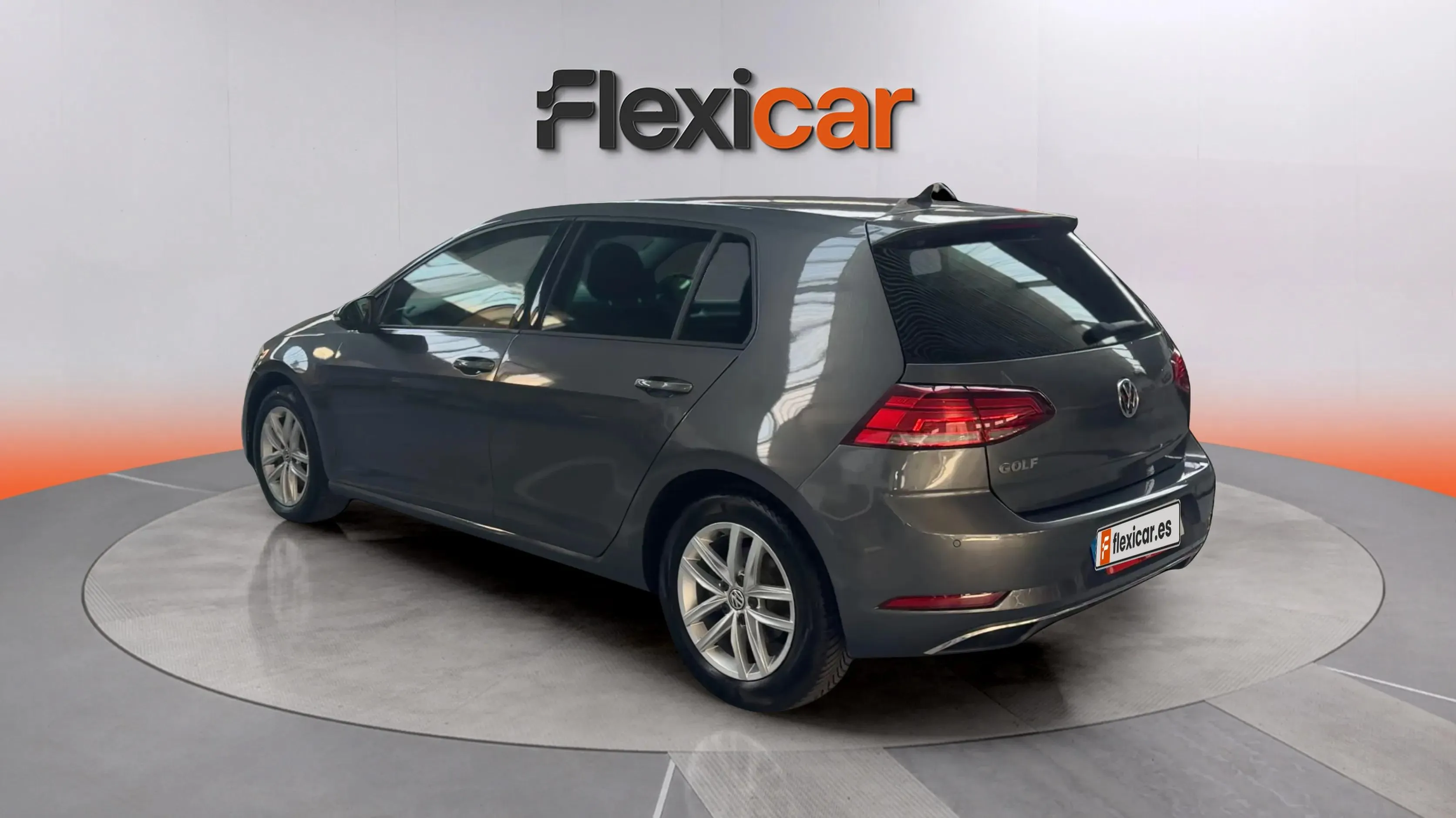 Volkswagen Golf Advance 1.4 TSI - foto 5