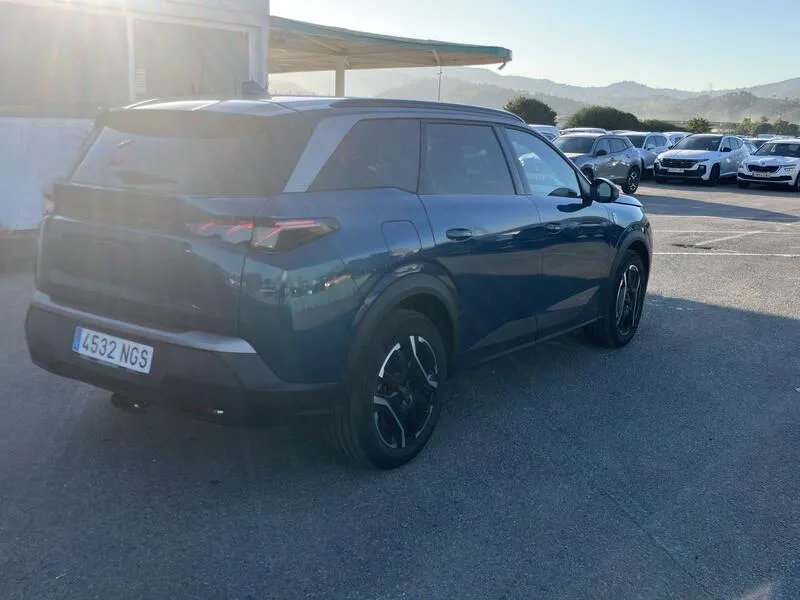 Peugeot 5008 1.6 GT e - foto 6