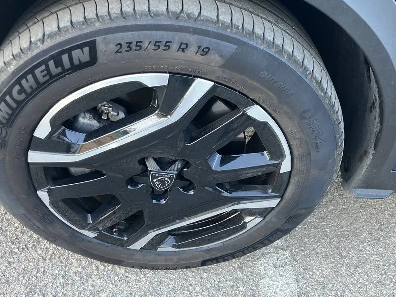 Peugeot 5008 1.6 GT e - foto 28