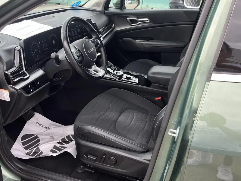Kia Sportage 1.6 T-GDi PHEV Tech 4x4 - foto 10