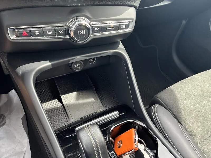 Volvo XC40 1.5 T5 Twin Recharge R-Design - foto 19