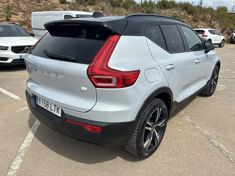Volvo XC40 1.5 T5 Twin Recharge R-Design - foto 6