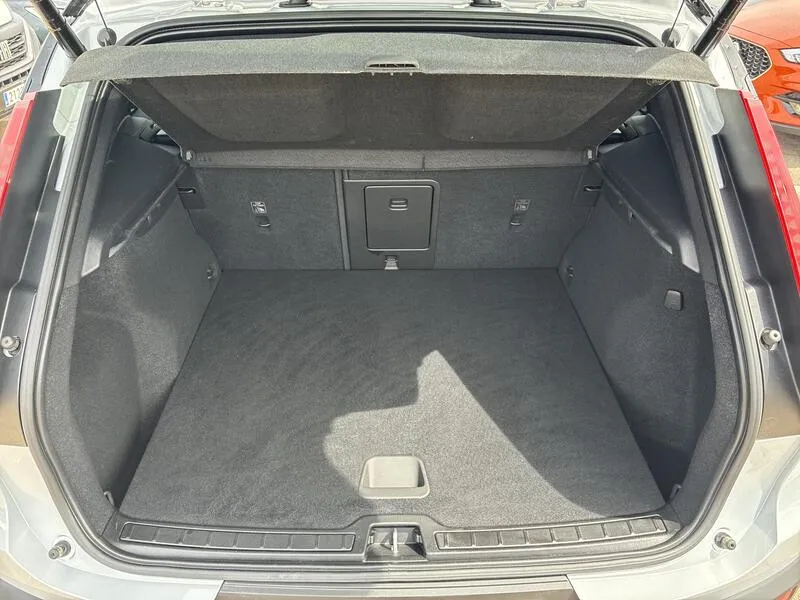 Volvo XC40 1.5 T5 Twin Recharge R-Design - foto 37