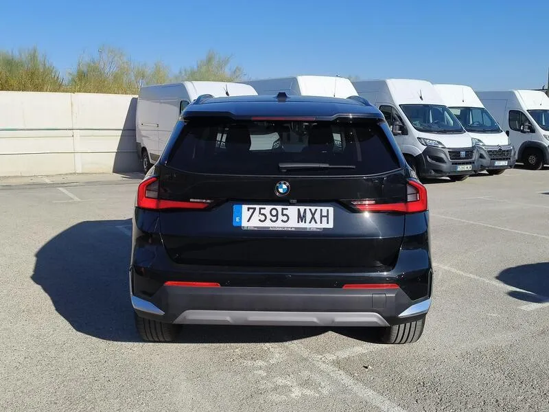 BMW X1 18i sDrive 1.5 - foto 5