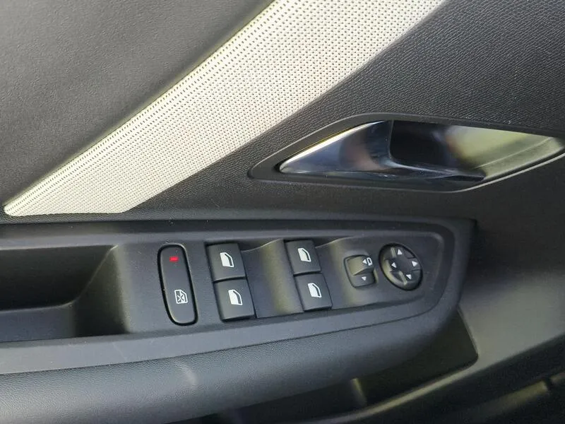 Citroën C4 1.2 PureTech - foto 28