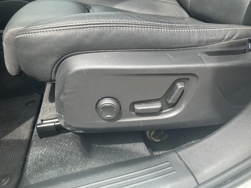 Volvo XC40 1.5 T5 Twin Recharge Inscription - foto 29