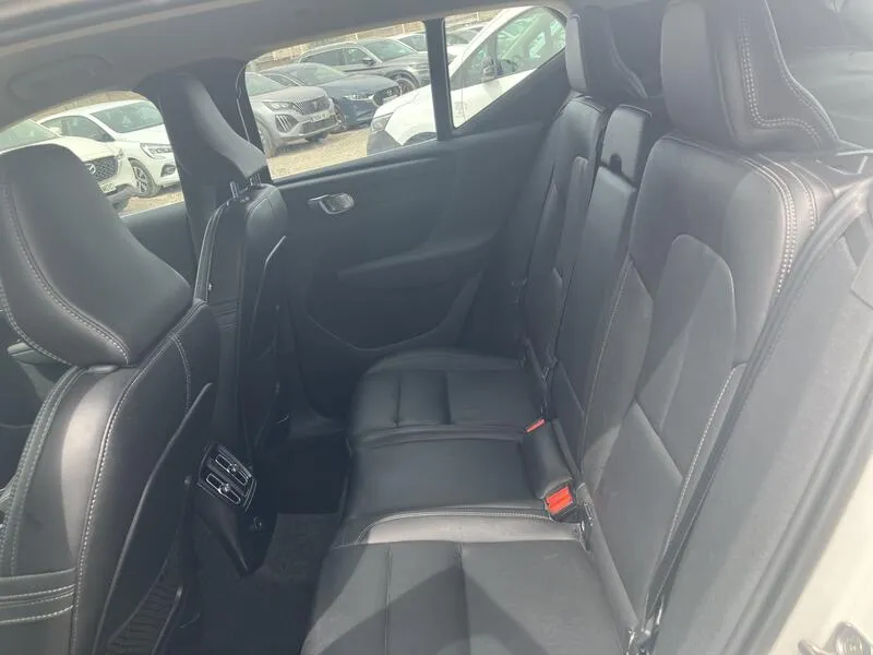 Volvo XC40 1.5 T5 Twin Recharge Inscription - foto 24