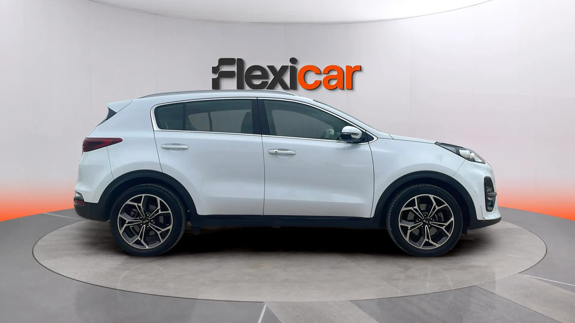Kia Sportage 1.6 T-GDi GT Line Ess DCT Pack 4x4 - foto 6